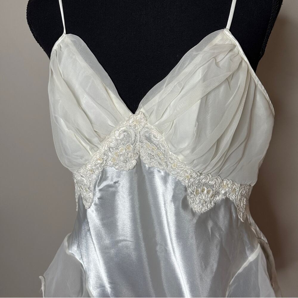 Vintage Victoria's Secret Gold Label Satin Chiffon Flutter Bridal Teddy Ivory L - Picture 2 of 7